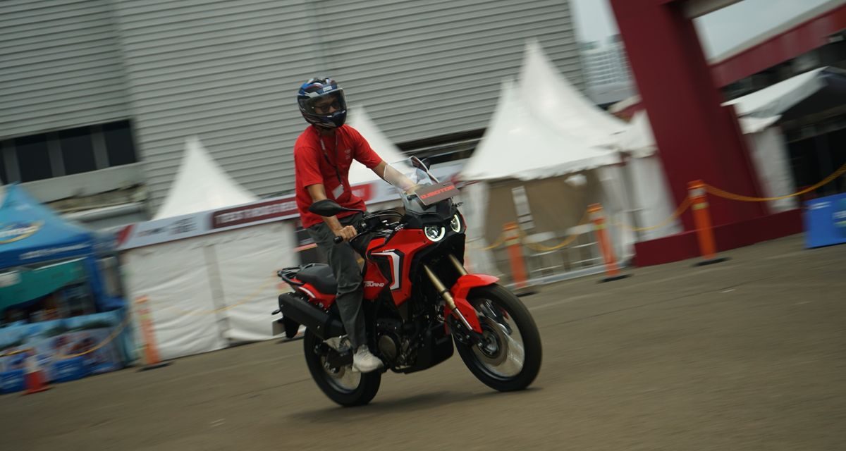Test Ride Singkat QJMotor Tourino Kesan Pertama Petualangan