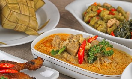 Makanan Yang Selalu Hadir Saat Lebaran, Opor Ayam Sudah Pasti