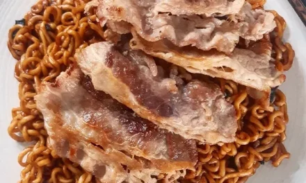 Hidangan Jjapaguri Mi Instan Korea Yang Viral Berkat Parasite