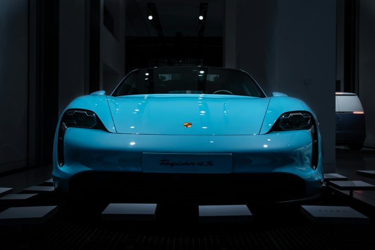 Inovasi Mobil Self-Driving 2026 : Apa Saja Yang Perlu Kita Ketahui?