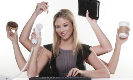Peran Asisten Pribadi Para Influencer Dalam Gemerlap Digital