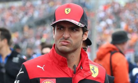 Pembalap Carlos Sainz Kecewa Di GP F1 Miami, Yuk Kita Bahas