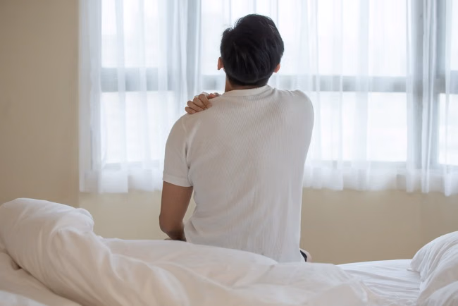 Nyeri Pada Bahu Bisa Jadi Karena Cara Tidur Kamu Yang Salah!