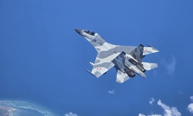 Pesawat Tempur Su27 Simbol Kekuatan Yang Di Miliki Rusia