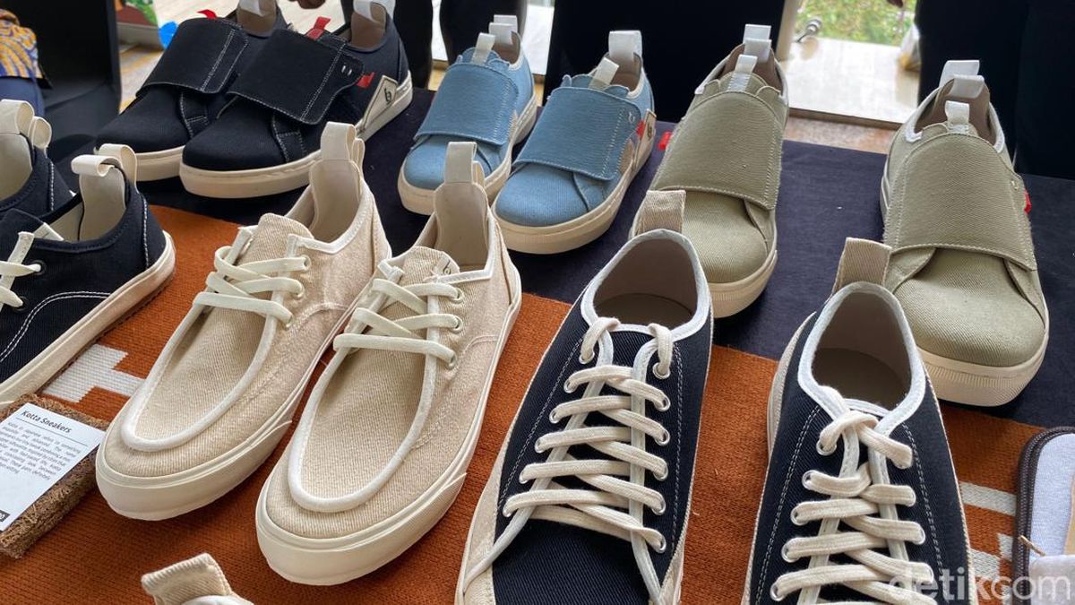Sepatu Lokal Bandung: 